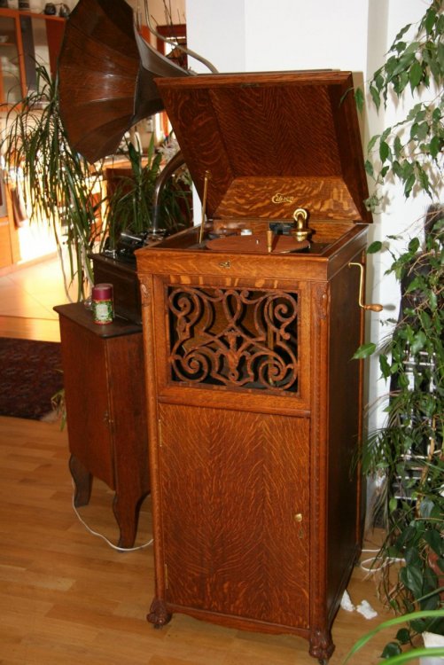 oak A-250 in prague.jpg 1.jpg