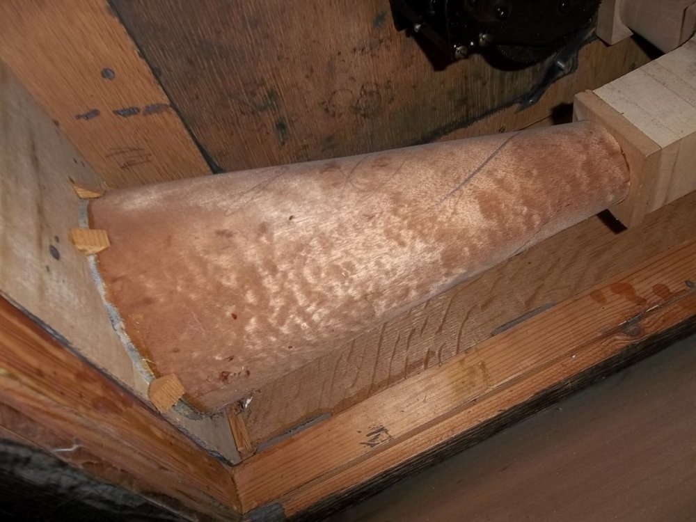 lori motor crank (4).JPG