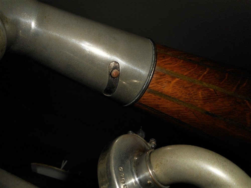 hmv horn and silicone (7).JPG