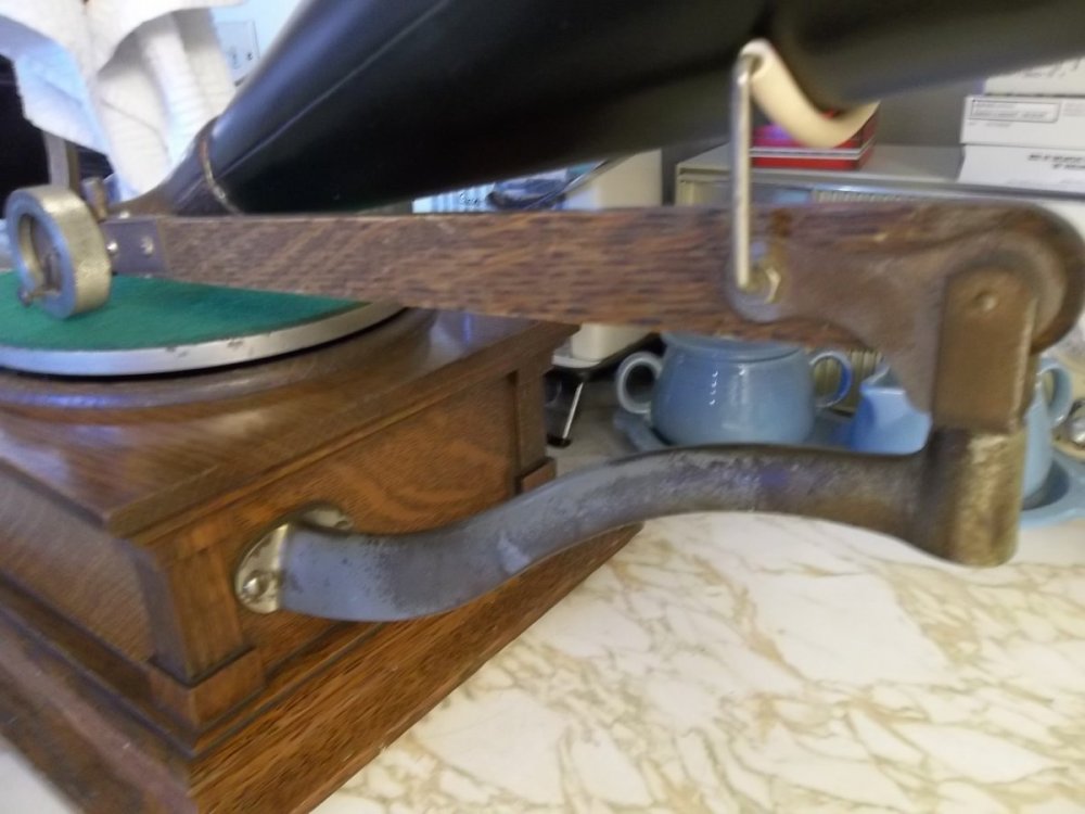 Victor C too (4).JPG