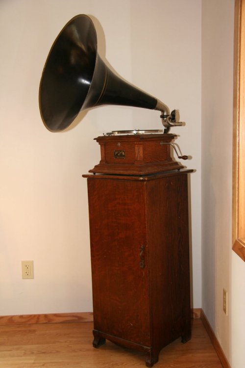 Vic III Linenoid 2.jpg