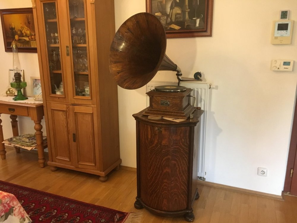 Vic III w barrel.jpg