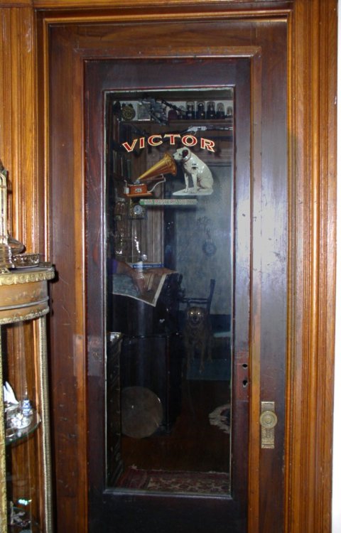 Victor Door Schlick.jpg