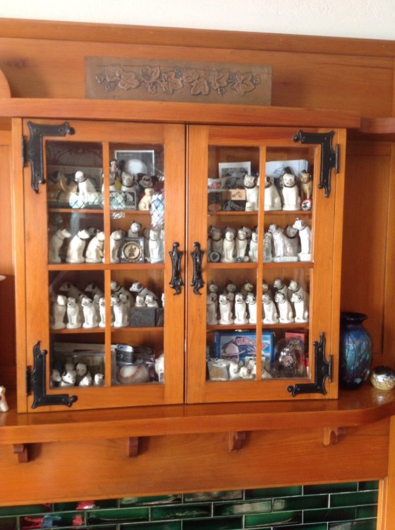 nipper cabinet closed 2.jpeg