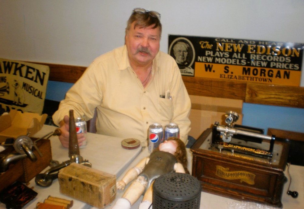 Charlie Hummel Booth-LR.jpg