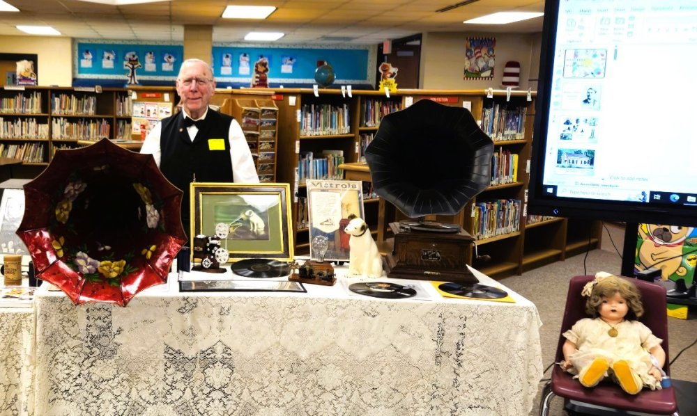 Bonduel Elementry (2).jpg